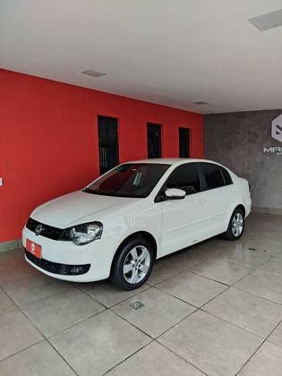VOLKSWAGEN POLO 1.6 MI 8V FLEX 4P MANUAL